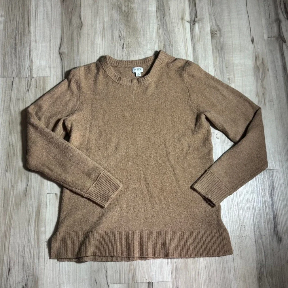 J. Crew Mens Tan Brown Soft Knit Crewneck Sweater Medium Long Sleeve